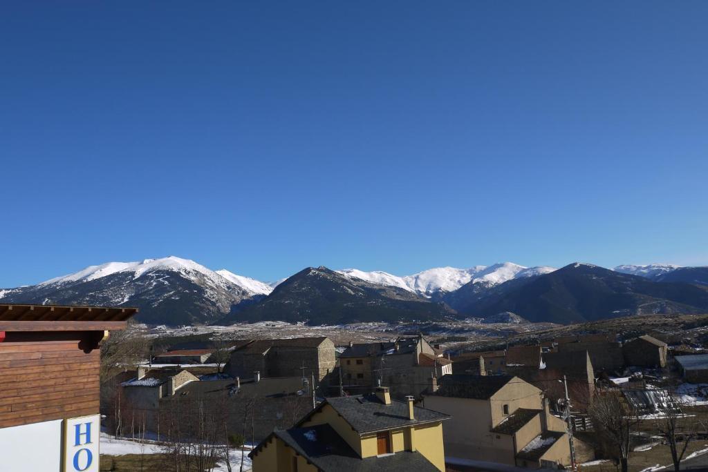 Hotel L'Oustalet Font-Romeu-Odeillo-Via Dış mekan fotoğraf
