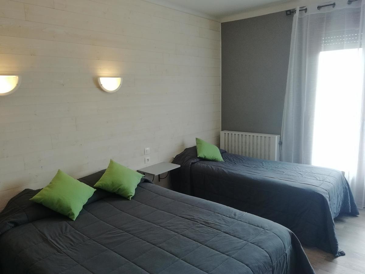 Hotel L'Oustalet Font-Romeu-Odeillo-Via Dış mekan fotoğraf