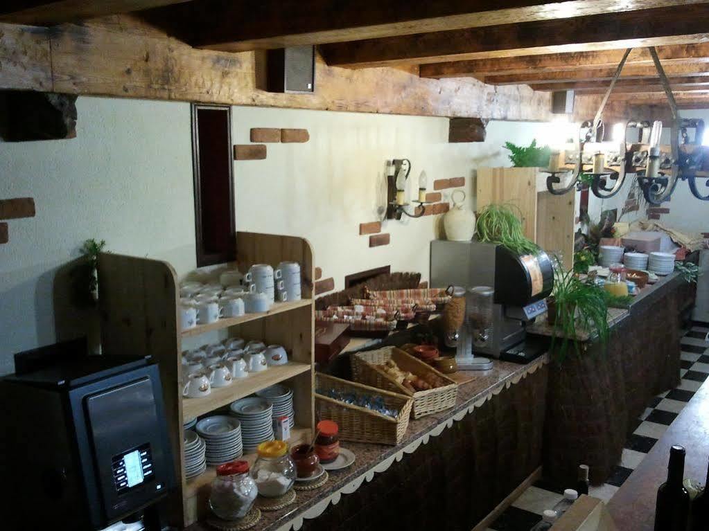Hotel L'Oustalet Font-Romeu-Odeillo-Via Dış mekan fotoğraf