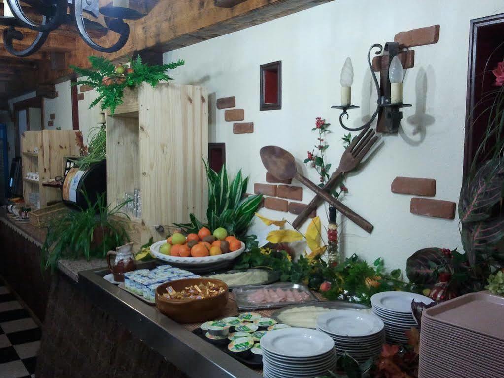 Hotel L'Oustalet Font-Romeu-Odeillo-Via Dış mekan fotoğraf